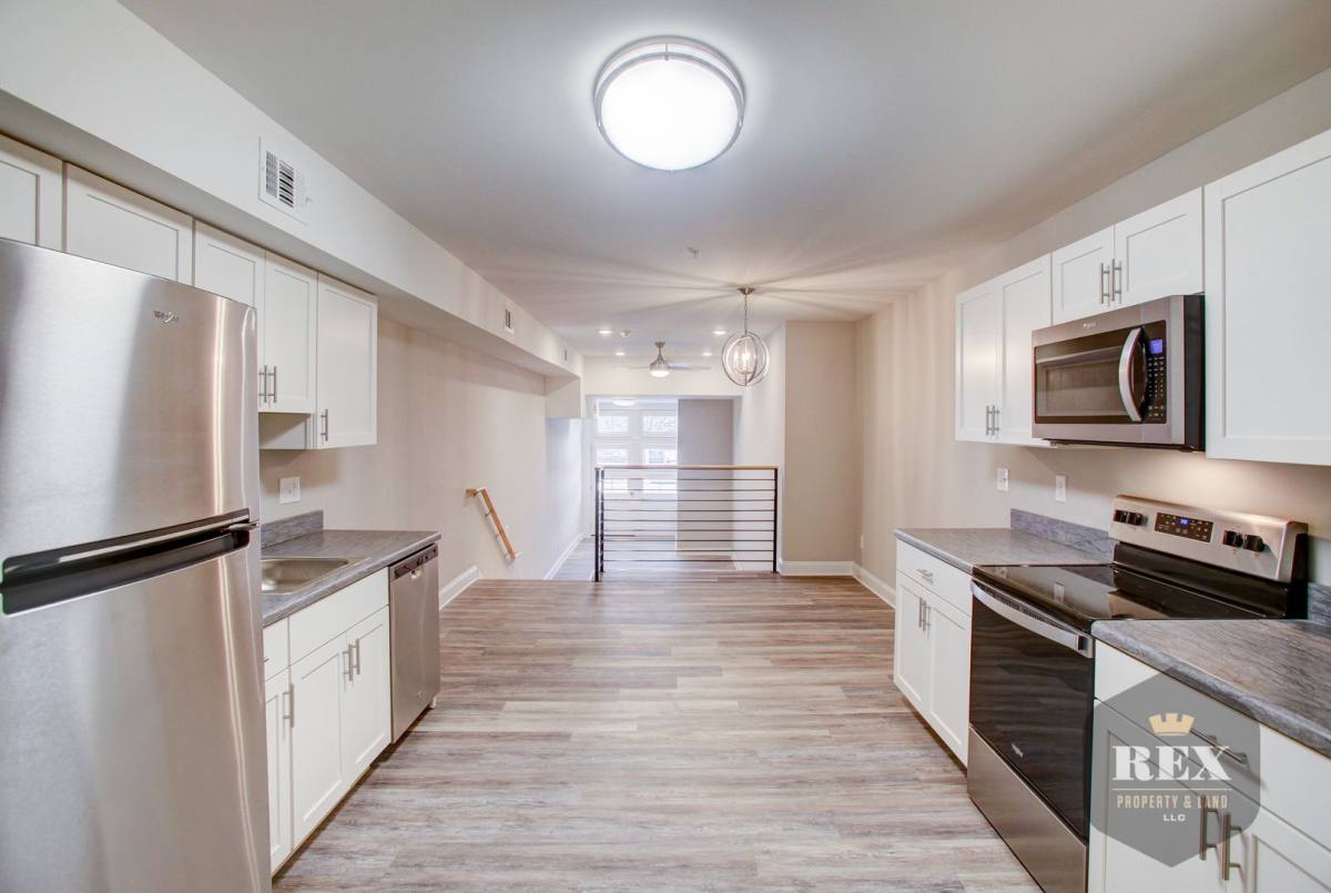Apartment for rent at 1240 Jones St, Augusta, GA 30901
