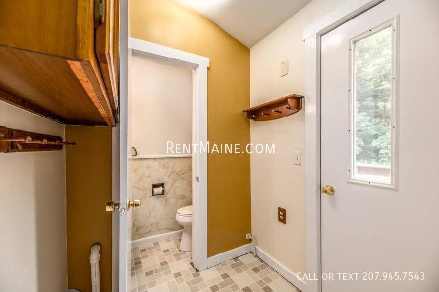 Apartment for rent at 1973 Ohio St, Bangor, ME 04401