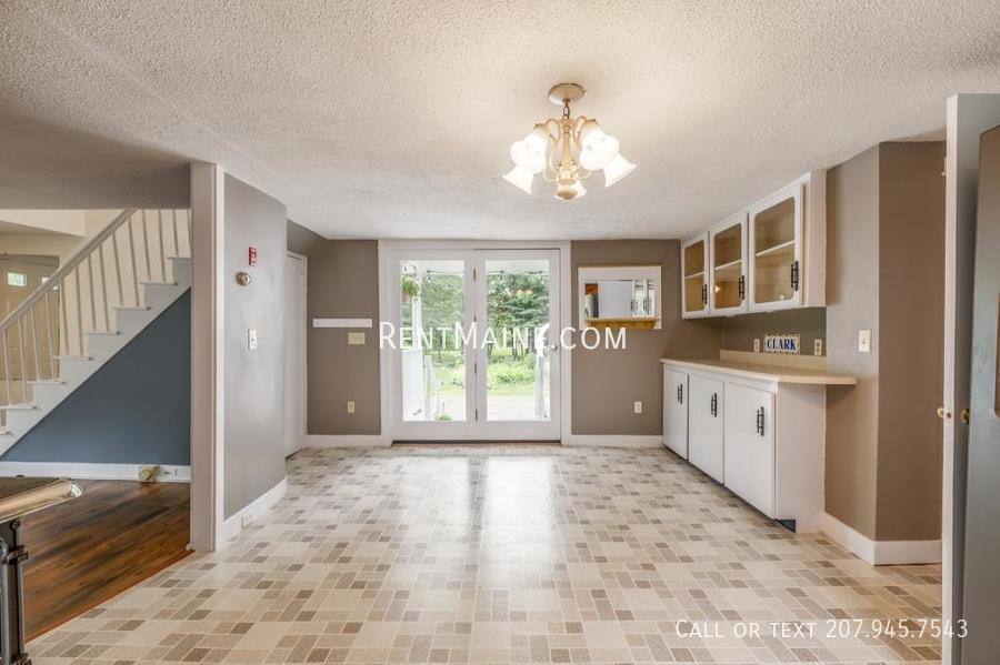 Apartment for rent at 1973 Ohio St, Bangor, ME 04401