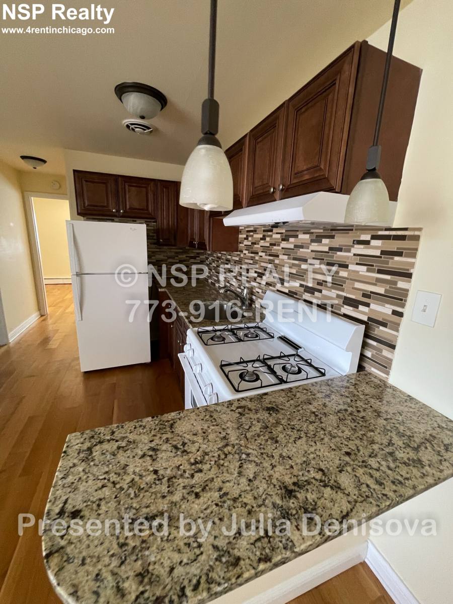 Apartment for rent at 8500 Waukegan #15, Morton Grove, IL 60053