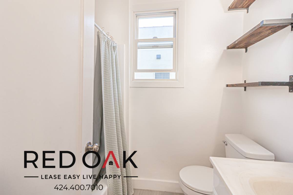 Condo for rent at 229 S Tower Dr #B, Beverly Hills, CA 90211
