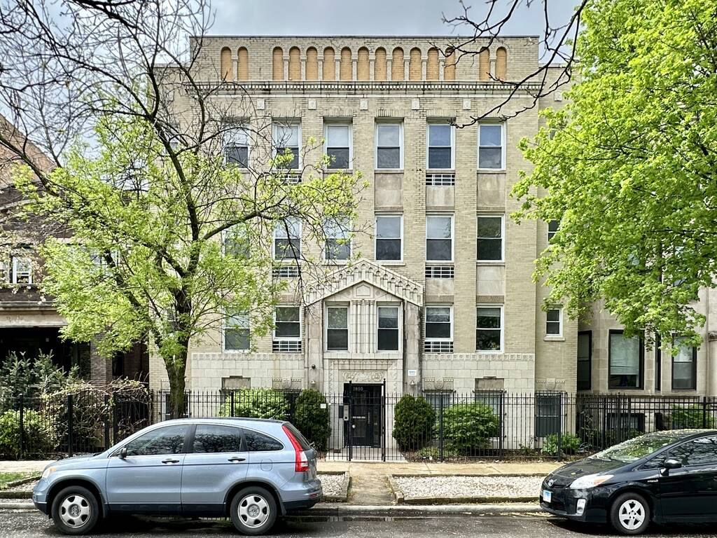 Apartment for rent at 1848 Humboldt Blvd #P703, Chicago, IL 60647