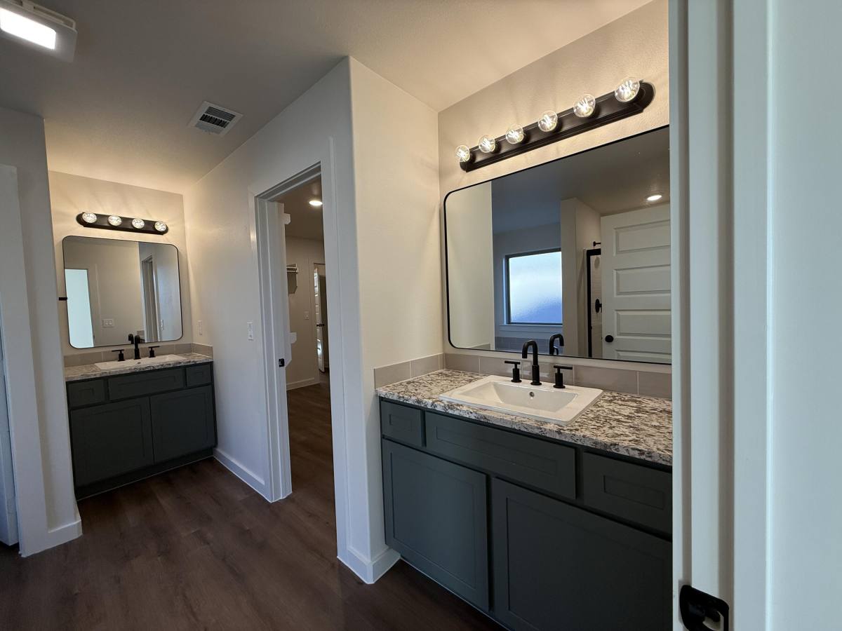 Apartment for rent at 3011 138th Place, Lubbock, TX 79423