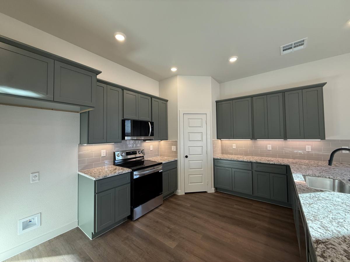 Apartment for rent at 3011 138th Place, Lubbock, TX 79423