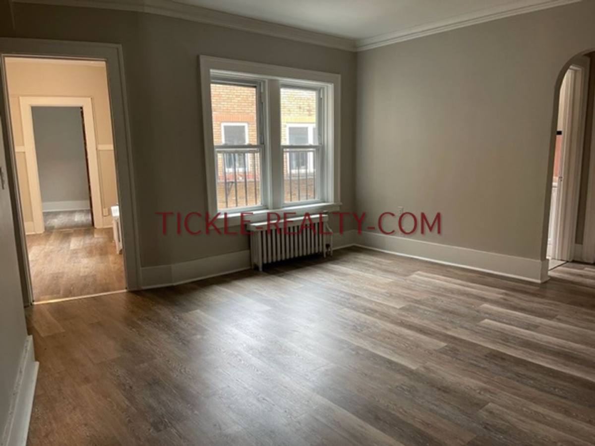 Apartment for rent at 15 Harwood St, Rochester, NY 14620
