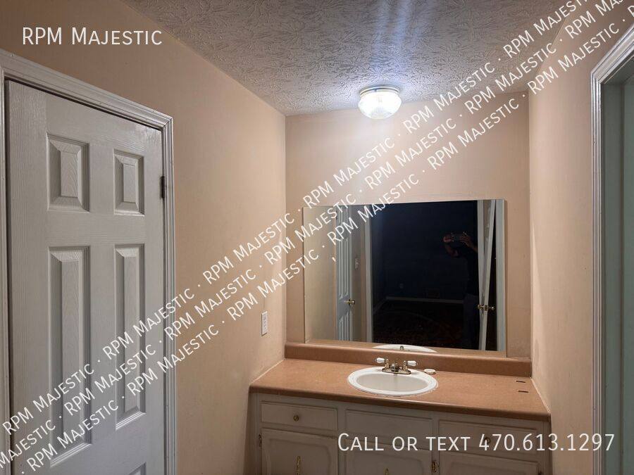 House for rent at 3518 Moonlight Court, Decatur, GA 30034