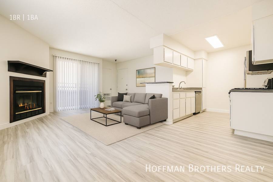 Apartment for rent at 10346 Commerce Ave #7, Tujunga, CA 91042
