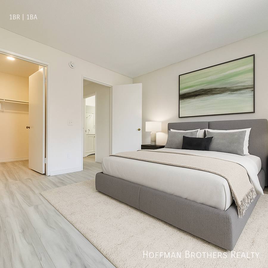 Apartment for rent at 10346 Commerce Ave #7, Tujunga, CA 91042
