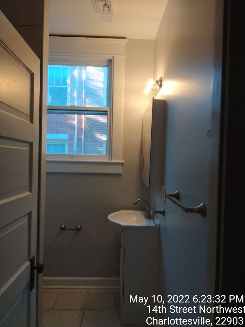 House for rent at 403 14th St NW, Charlottesville, VA 22903