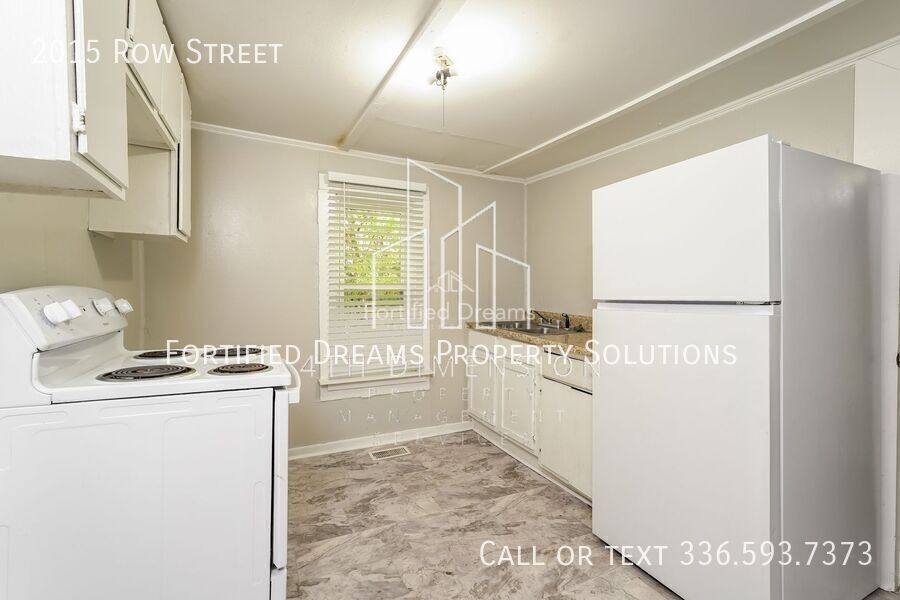 House for rent at 2015 Row St, Winston Salem, NC 27105