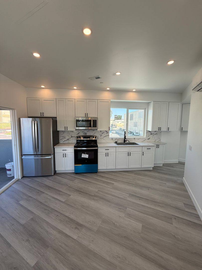 Apartment for rent at 4560 College Ave, San Diego, CA 92115