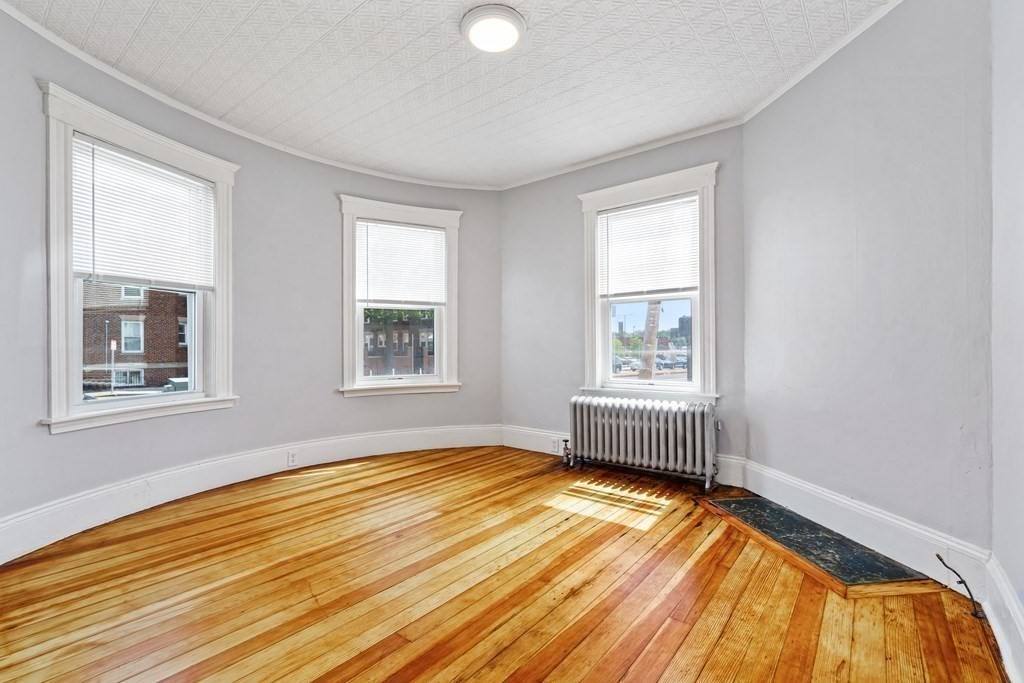 Apartment for rent at 853 Cummins Highway 1, Mattapan, MA 02126