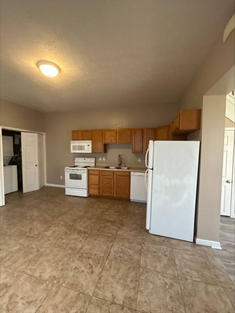 Townhouse for rent at 153 S 3rd St, Lafayette, IN 47901