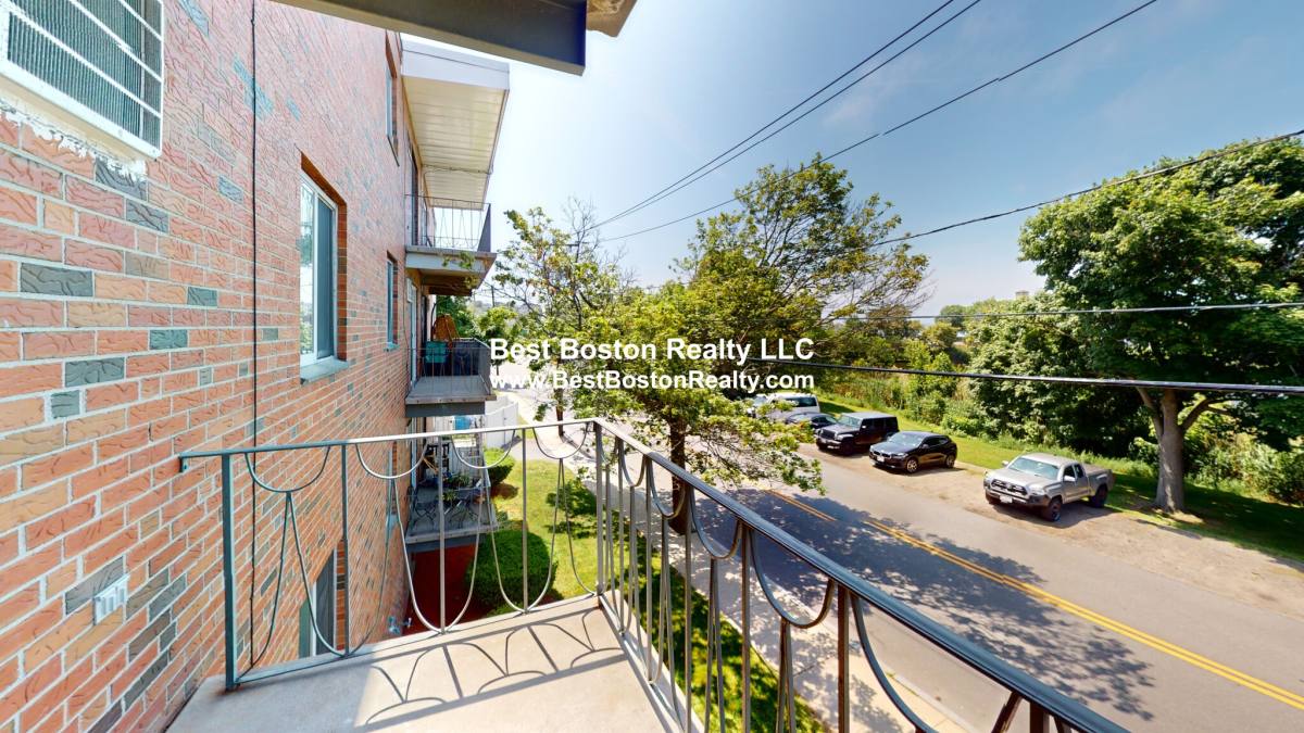 Apartment for rent at 435 Shirley St #36, Winthrop, MA 02152