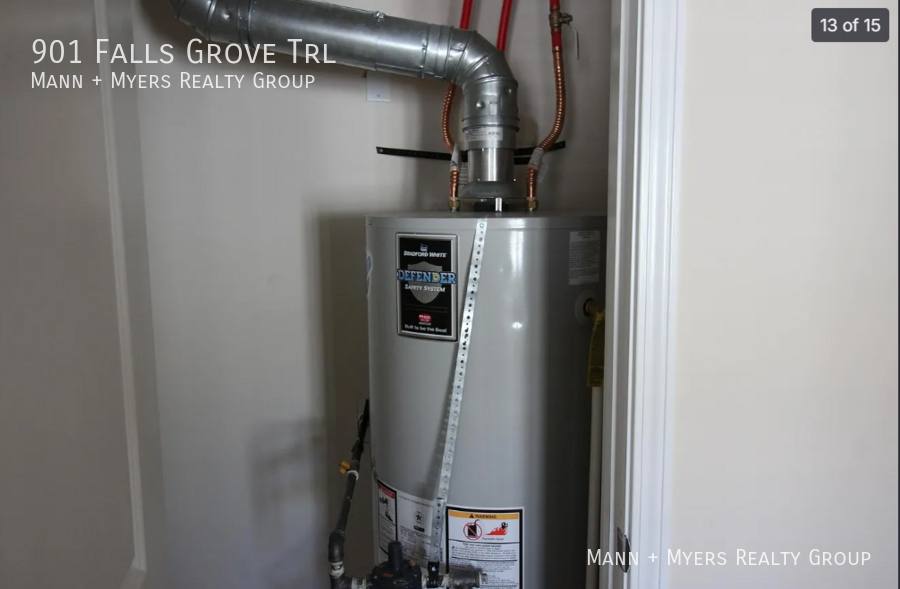 Townhouse for rent at 901 Falls Grove Trail, High Point, NC 27265