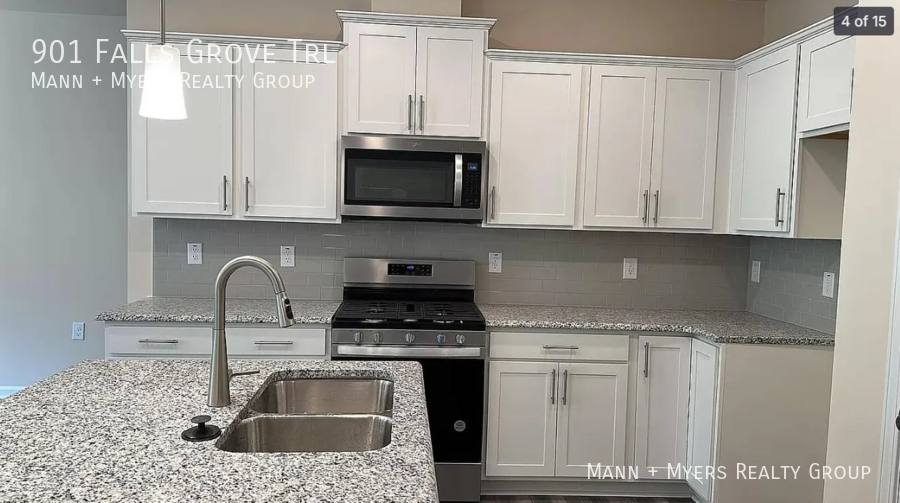 Townhouse for rent at 901 Falls Grove Trail, High Point, NC 27265