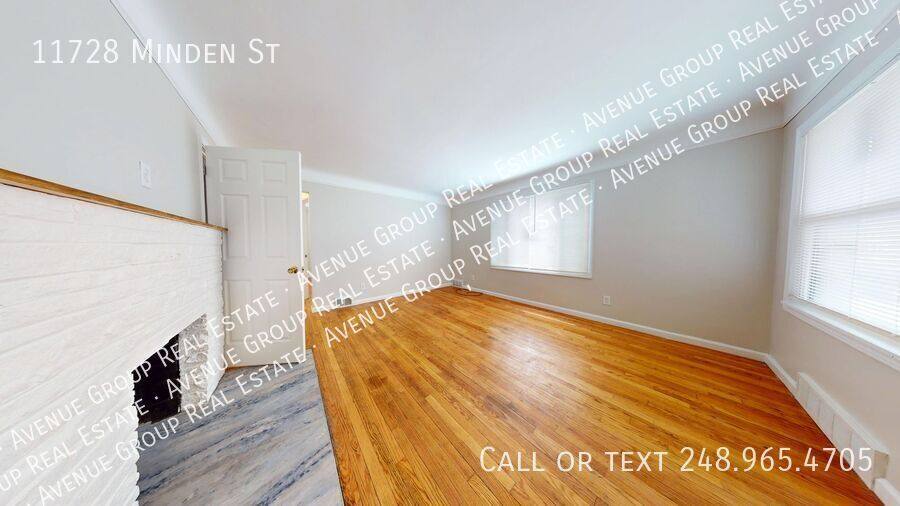 House for rent at 11728 Minden St, Detroit, MI 48205