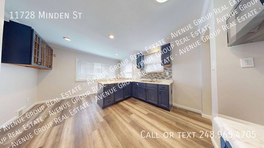 House for rent at 11728 Minden St, Detroit, MI 48205