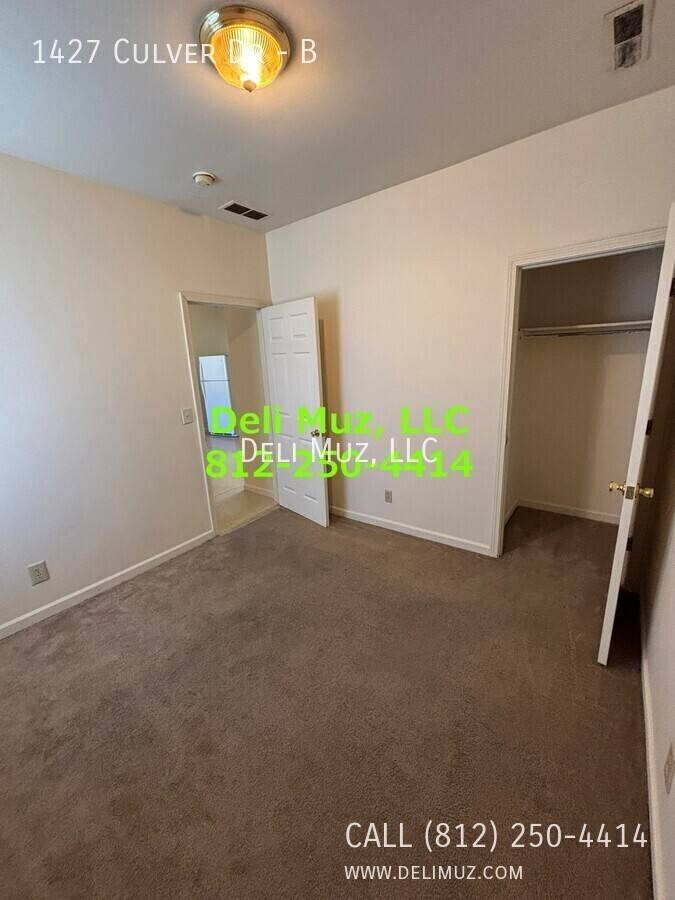 Apartment for rent at 1427 Culver Dr #B, Evansville, IN 47713