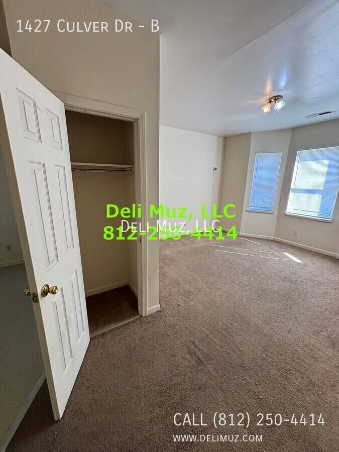 Apartment for rent at 1427 Culver Dr #B, Evansville, IN 47713