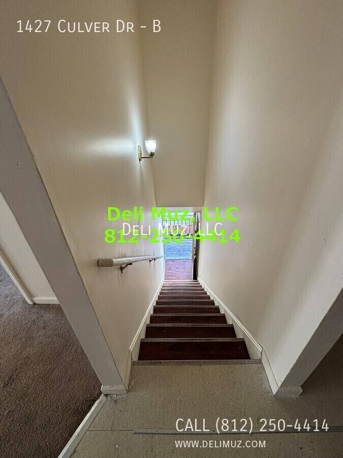 Apartment for rent at 1427 Culver Dr #B, Evansville, IN 47713