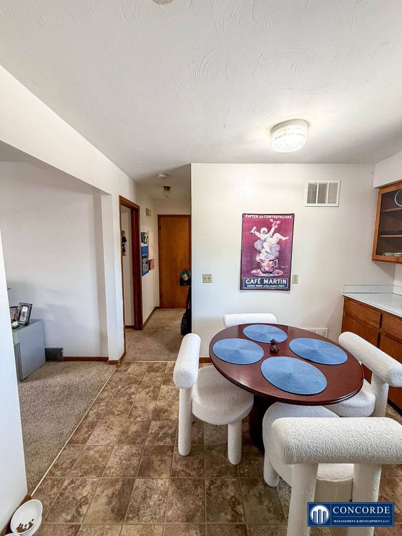Apartment for rent at 4400 So 48th St, Lincoln, NE 68516