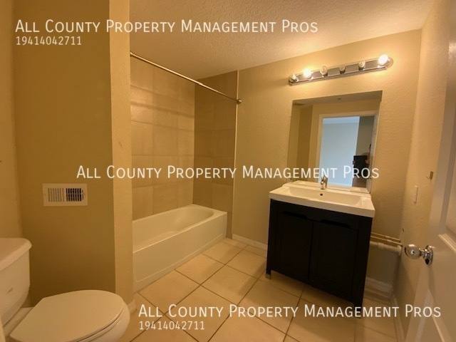 Condo for rent at 5600 Bentgrass Dr #108, Sarasota, FL 34235