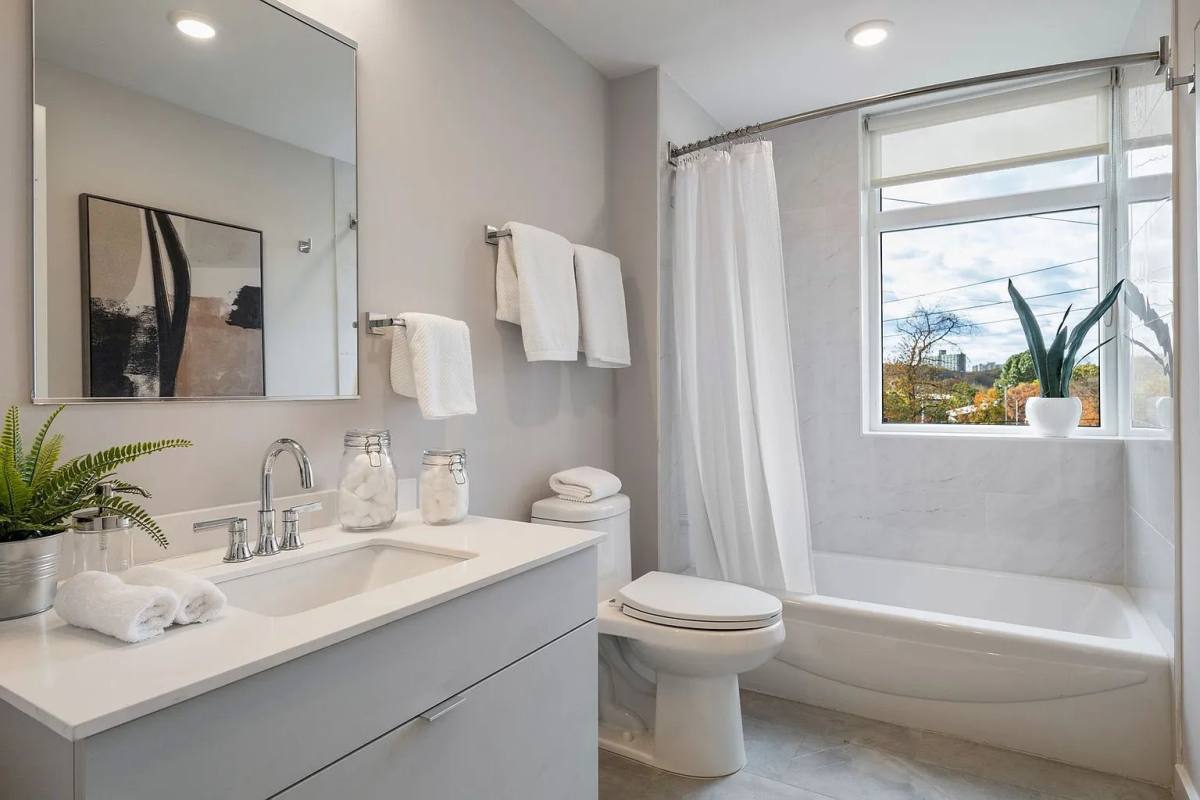 Apartment for rent at 3449 Scotts Lane, Philadelphia, PA 19129