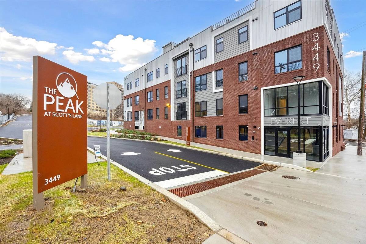 Apartment for rent at 3449 Scotts Lane, Philadelphia, PA 19129