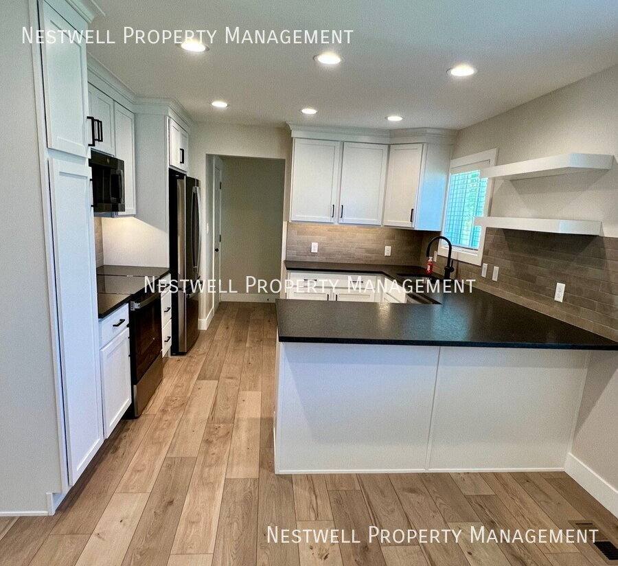 House for rent at 10234 S Vilas Dr, Sandy, UT 84092
