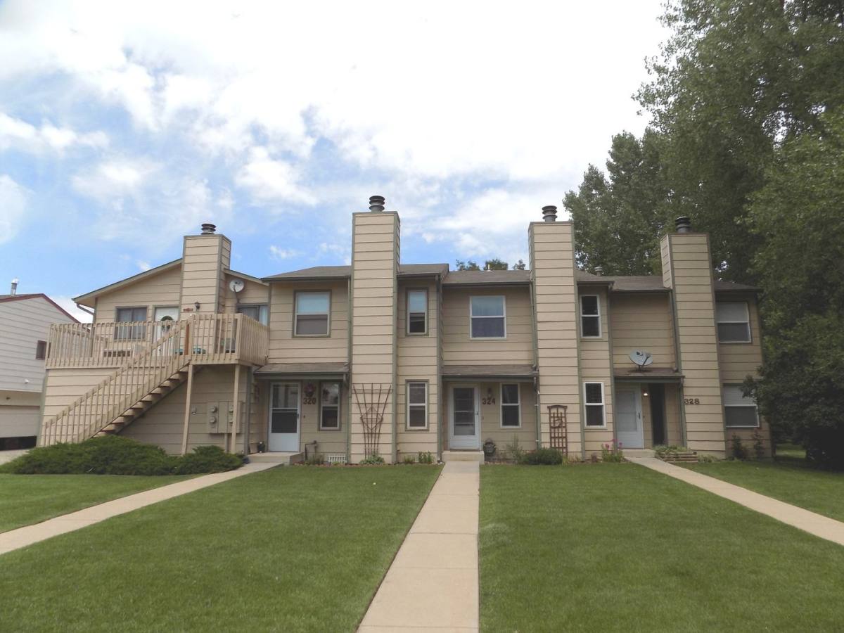 Townhouse for rent at 324 Butch Cassidy Dr, Fort Collins, CO 80524