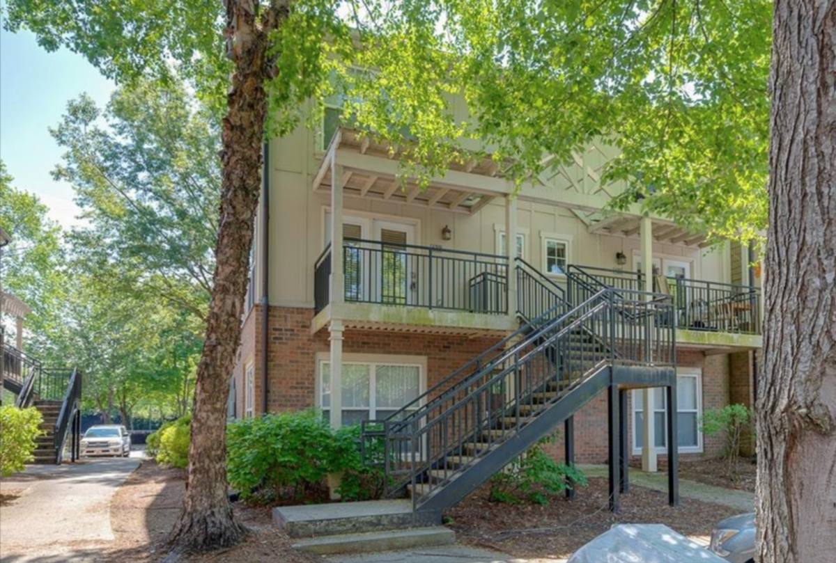 Condo for rent at 833-429 Old Greenville Highway, Clemson, SC 29631