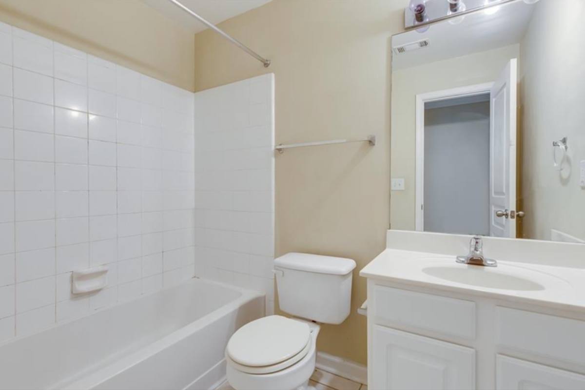 Condo for rent at 833-429 Old Greenville Highway, Clemson, SC 29631