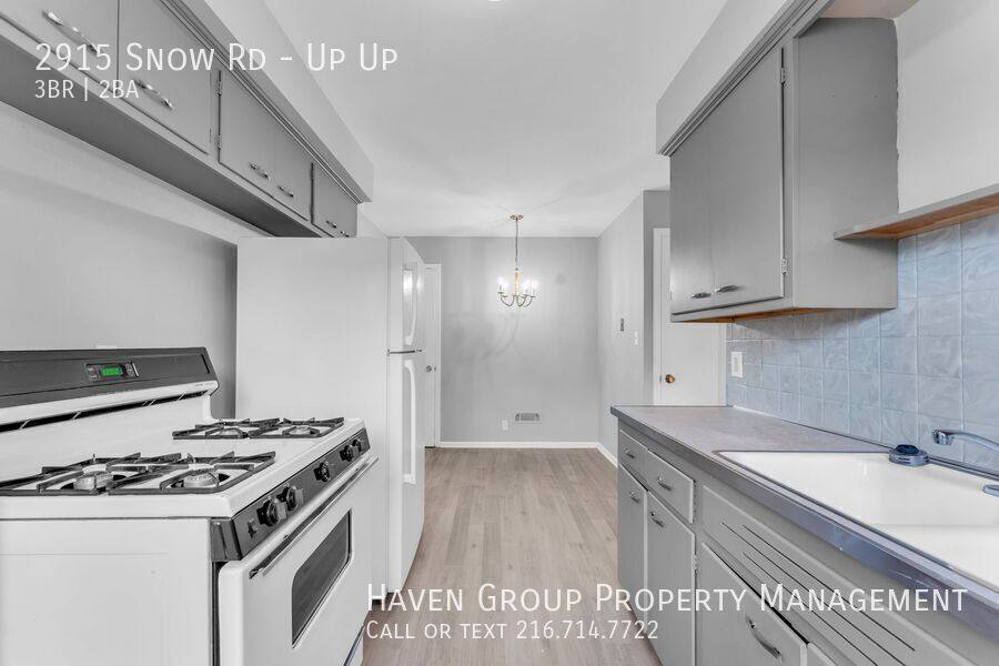 Apartment for rent at 2915 Snow Rd #UP, Cleveland, OH 44134