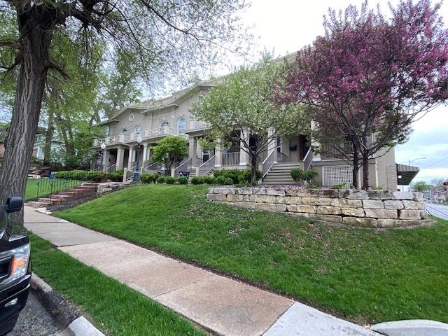 Condo for rent at 106 S 36th St, Omaha, NE 68131