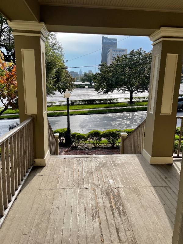 Condo for rent at 106 S 36th St, Omaha, NE 68131