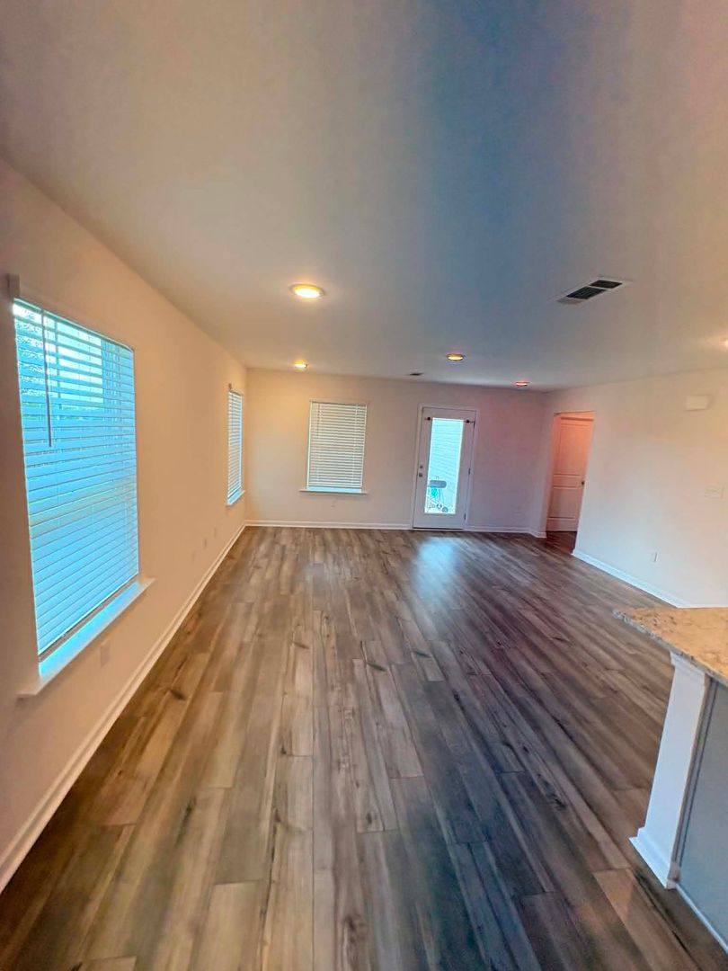 House for rent at 305 Lantana Court, Dothan, AL 36301