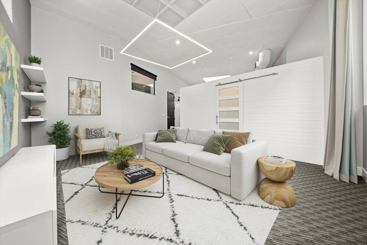 Apartment for rent at 300 N Ogden #202, Chicago, IL 60607