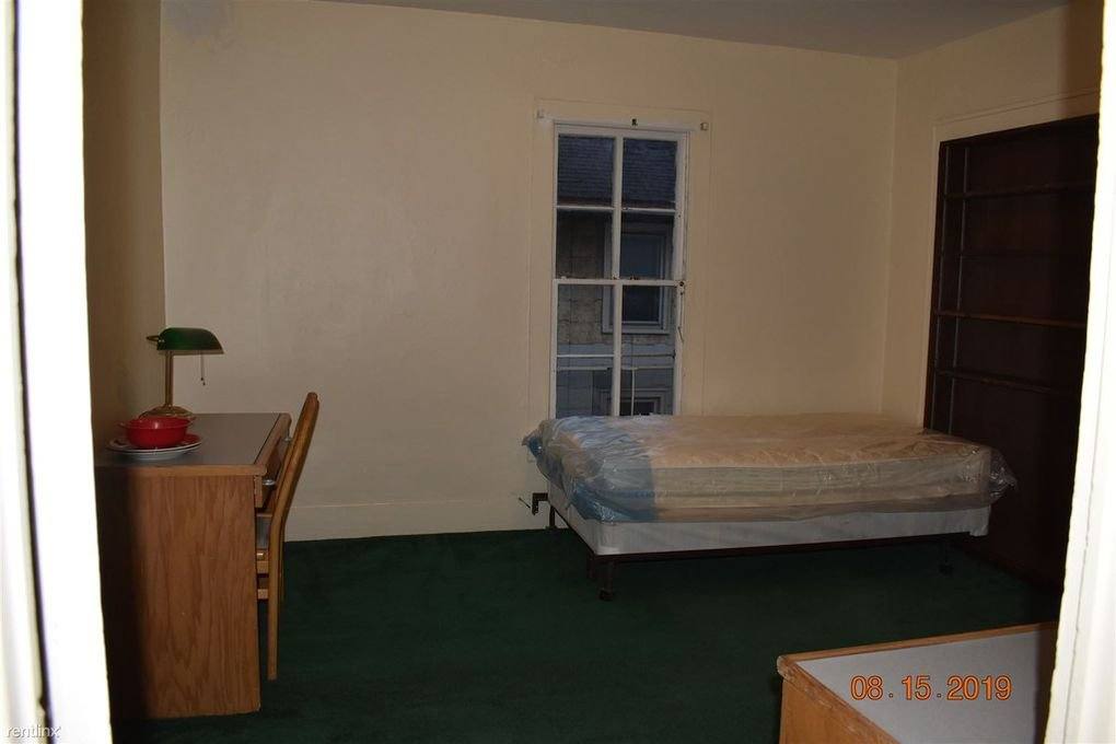 House for rent at 533 Elizabeth St, Ann Arbor, MI 48104
