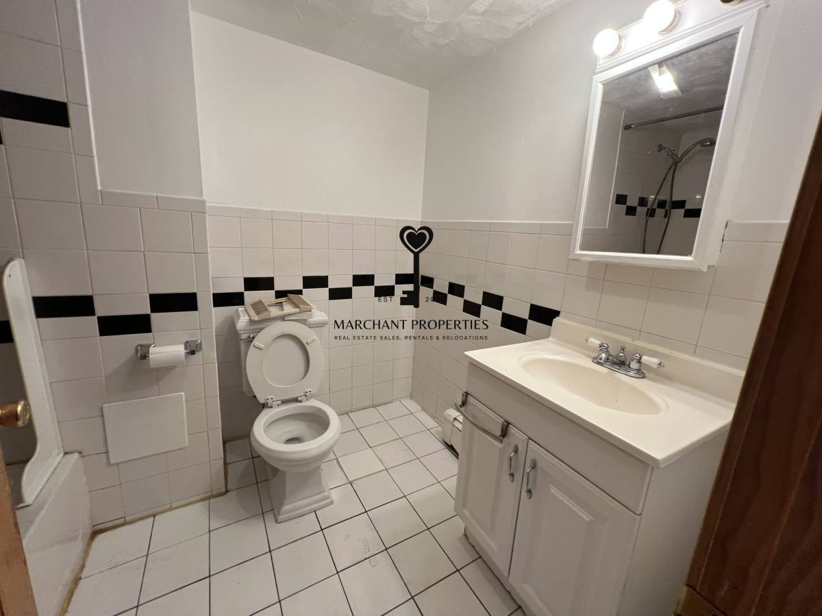 Apartment for rent at 848 Huntington Ave #3, Boston, MA 02115