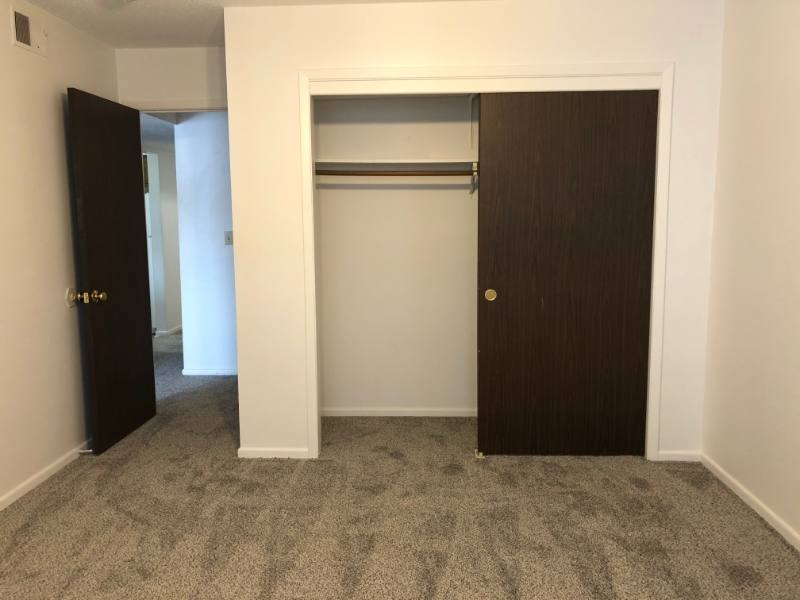 Apartment for rent at 2021 NW Hickory Lane, Ankeny, IA 50023