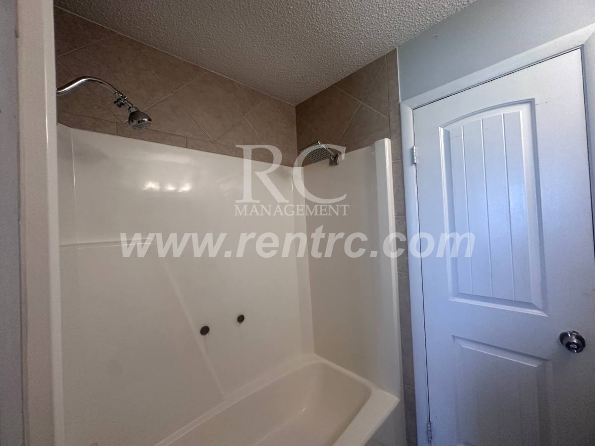 House for rent at 917 Timberline, Danville, IL 61832