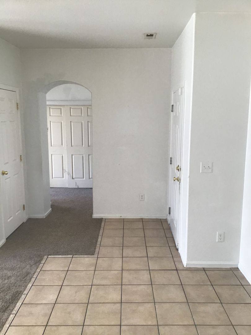 Condo for rent at 14323 E 1st Dr, Aurora, CO 80011