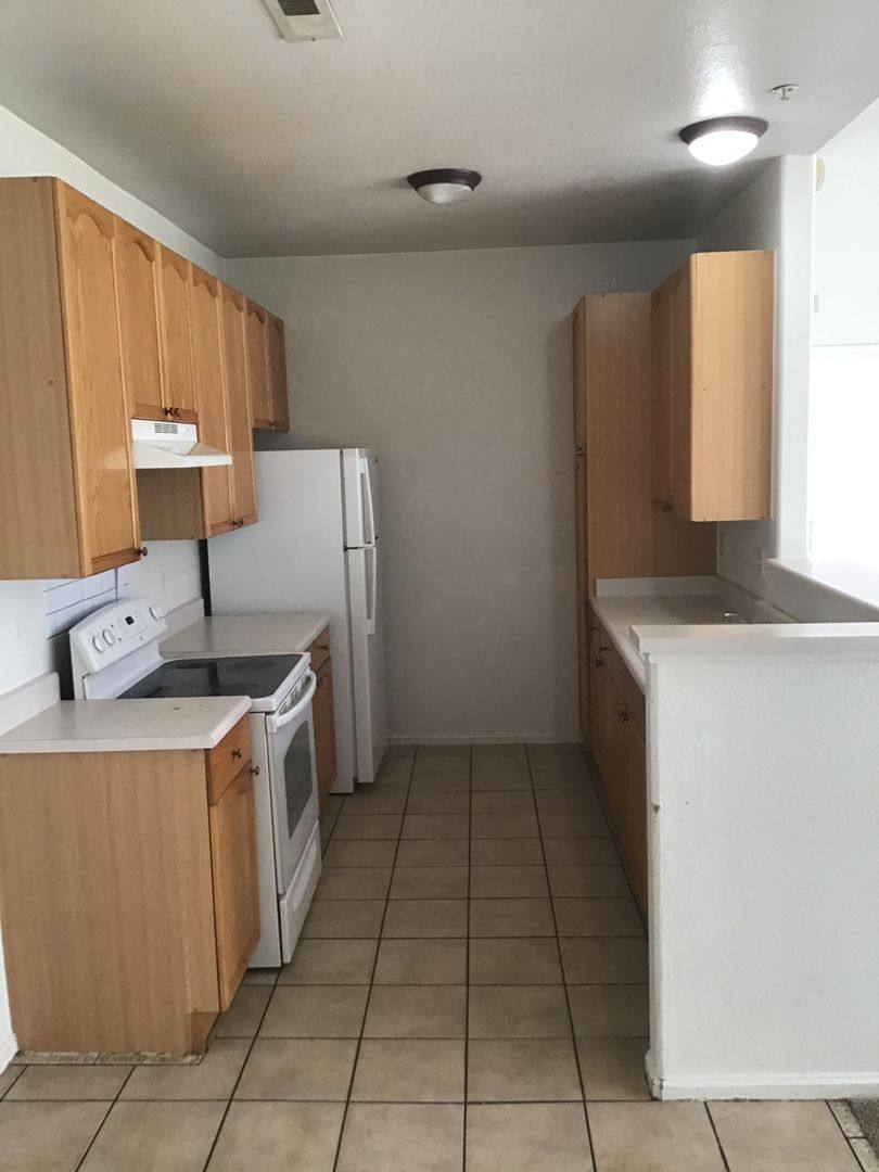 Condo for rent at 14323 E 1st Dr, Aurora, CO 80011