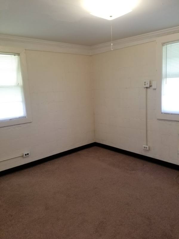 Apartment for rent at 1302 1 2 Evans St, Morehead City, NC 28557