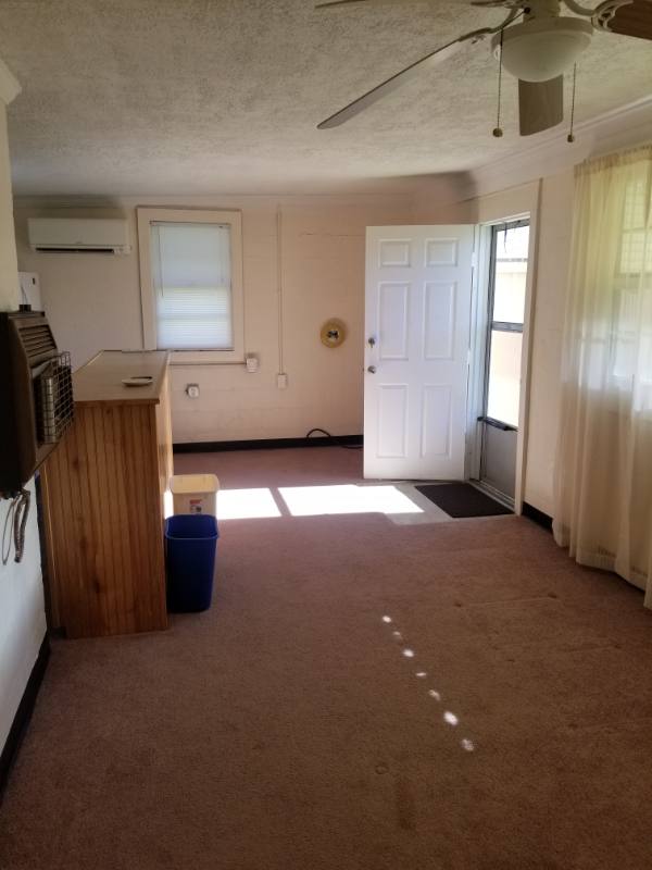 Apartment for rent at 1302 1 2 Evans St, Morehead City, NC 28557