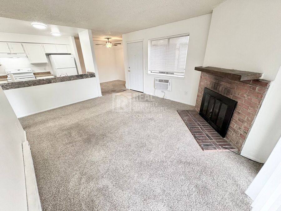 Condo for rent at 14602 E 2nd Ave #C309, Aurora, CO 80012