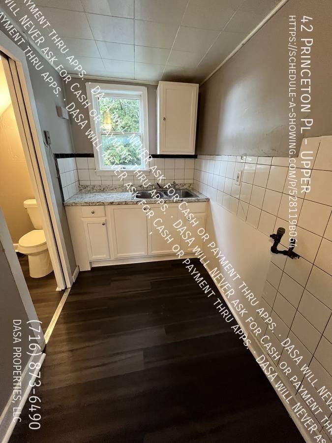 Apartment for rent at 42 Princeton Place, Buffalo, NY 14210