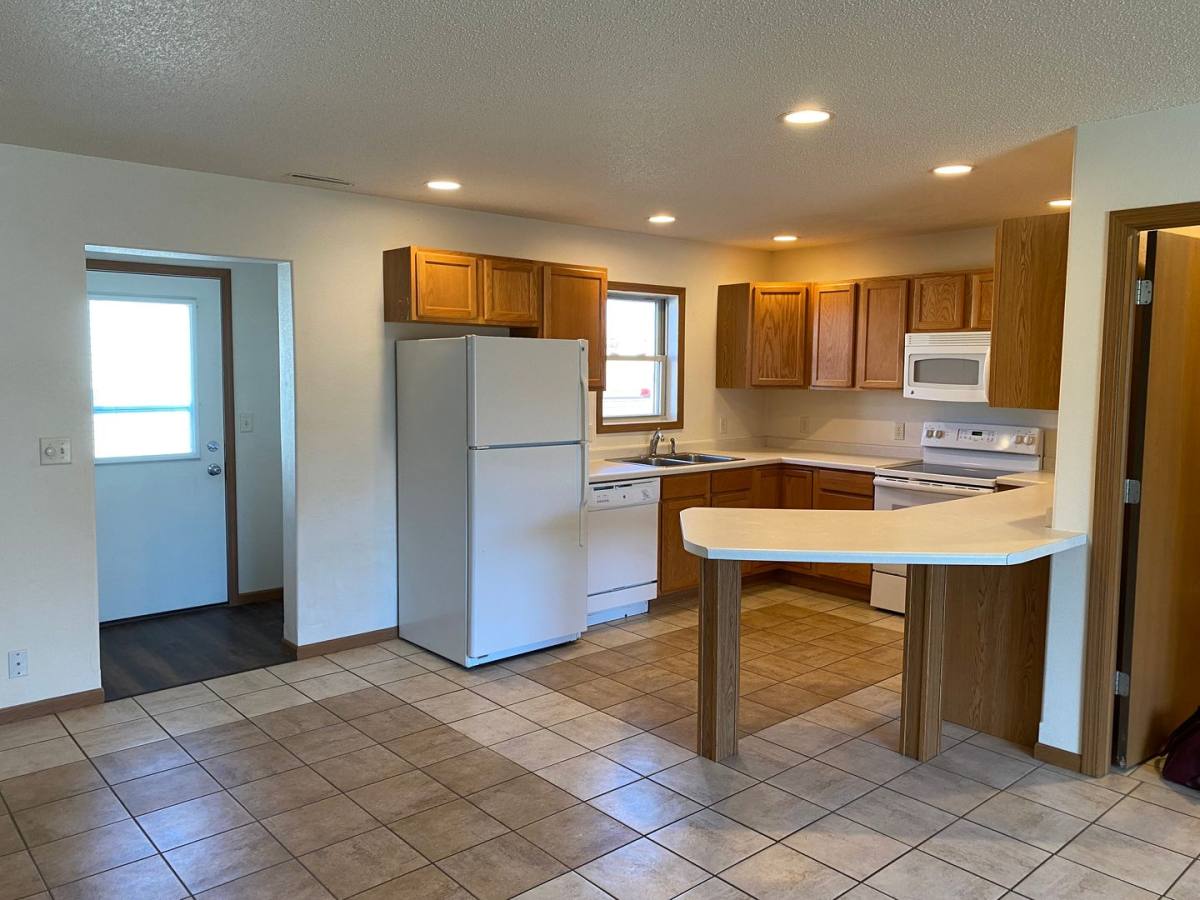 Apartment for rent at 508 10th Ave SE, Valley City, ND 58072