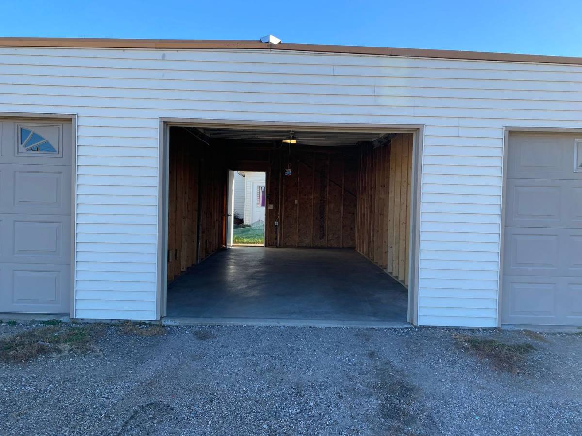 Apartment for rent at 508 10th Ave SE, Valley City, ND 58072